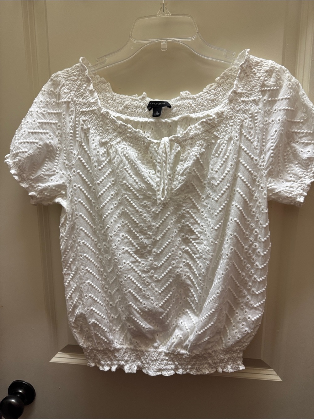 Ann Taylor White Eyelet Peasant Blouse